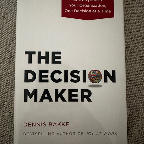 The Decision Maker new book in English