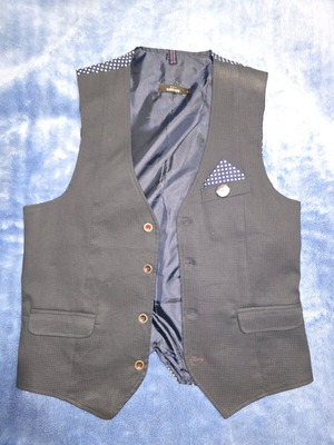 Gabbiano vest Large like new, white and blue
