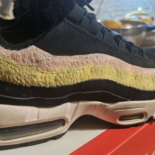 Nike Air Max 95 Premium like new, size 39, athletic shoes