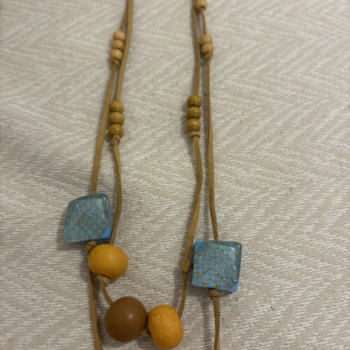 Long necklace with beads new, no wear