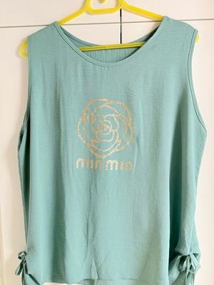 Mint Rose Min Min airy blouse like new, set of 2 pieces