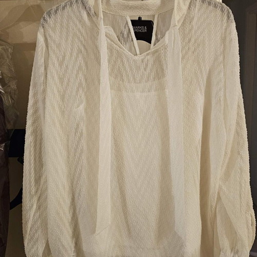 M&S women's shirt like new, white, size L