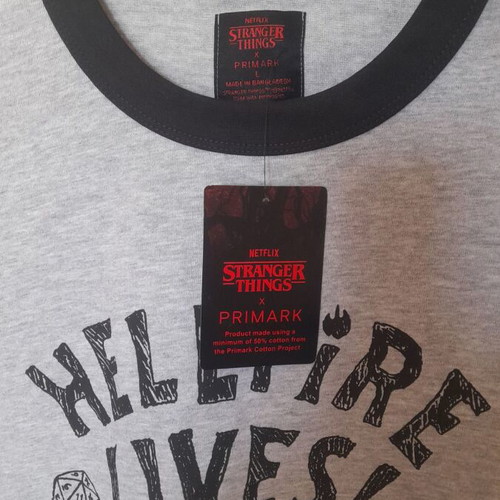 Stranger Things Hellfire Lives ringer T-shirt new, size L, gray-black