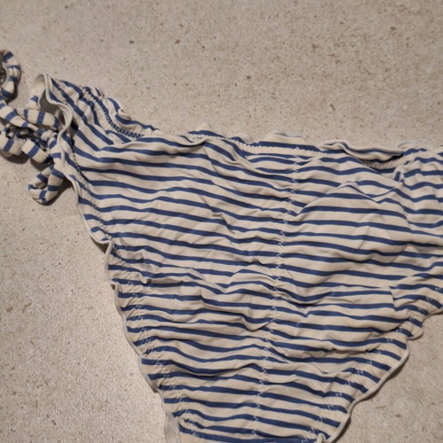 H&M Blue and White Striped Bikini Bottom with Ruffles Size M Like New