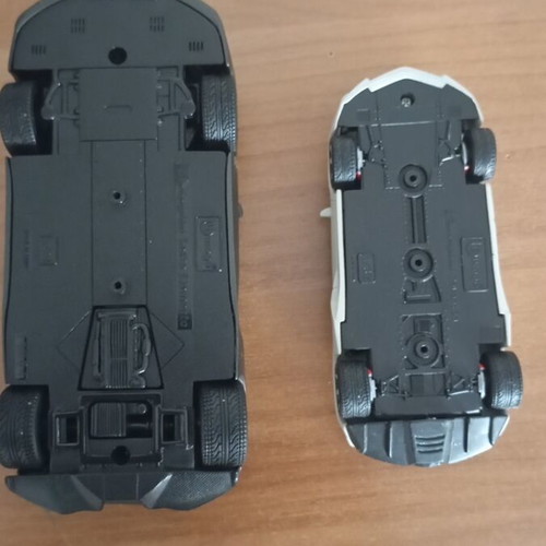 Lamborghini Sesto Elemento 1/24 and Reventón 1/32 used