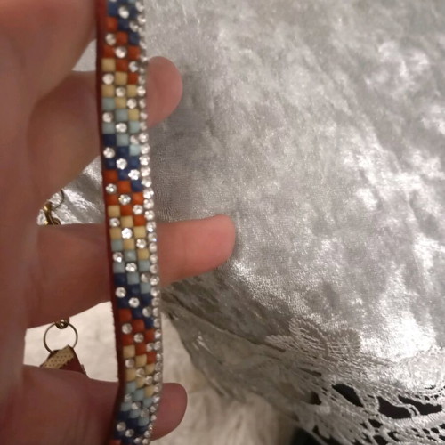 Adjustable collar for small dog or cat like new