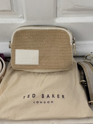 Ted Baker Raffia Camera Bag like new, crossbody, white beige
