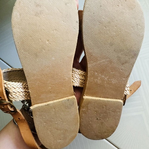 Leather children's sandals size 31 like new, brown