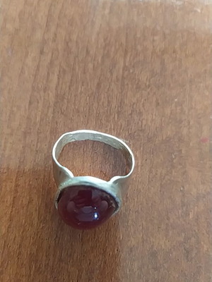 Silver ring with agate stone like new