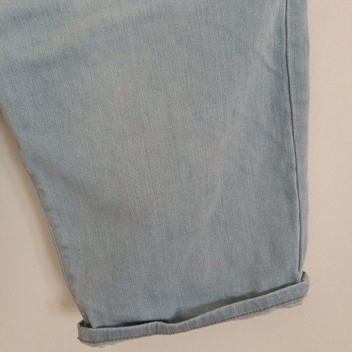 Denim Bermuda shorts light blue size M new