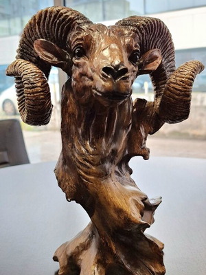 Ram Figurine 30 cm new, resin souvenir sculpture
