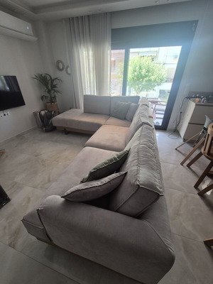 Corner sofa 3×2.30m like new, gray with extra fabric