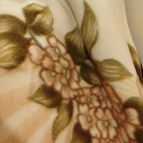 Wool blanket new 2.00x2.40 meters