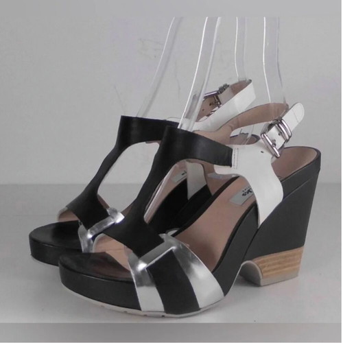 Clarks Rosalie Petal women's leather sandals like new, size 41