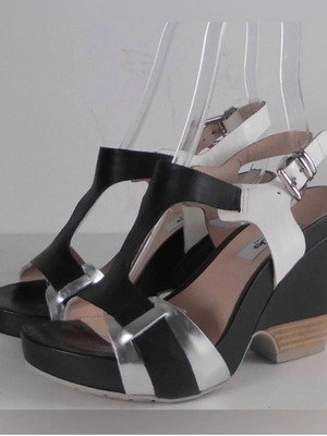 Clarks Rosalie Petal women's leather sandals like new, size 41