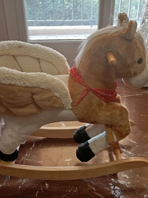Rocking horse for babies 12+ months with sounds