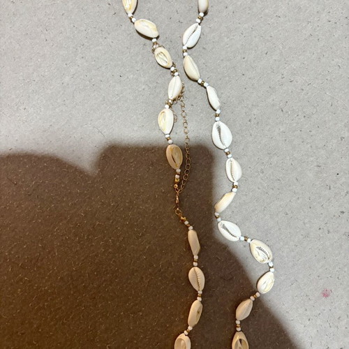 Shell necklace from SHEIN, white