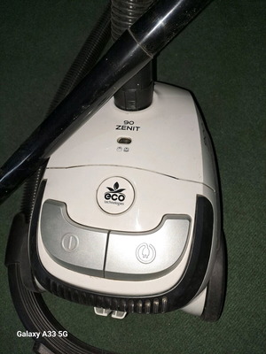 Ηλεκτρική σκούπα Senit Eco σαν καινούργια 800W με υφασμάτινη σακούλα