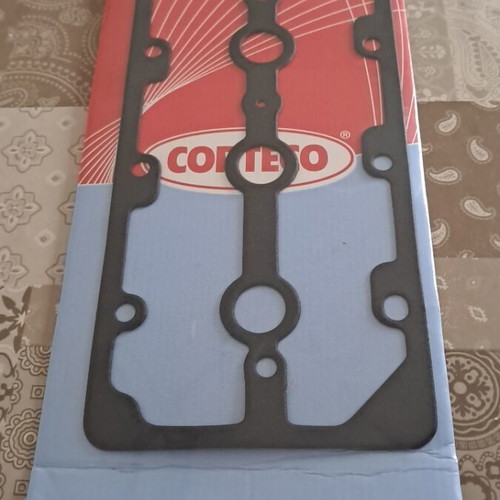 Fiat-Lancia Corteco 027005P Gasket new, sealed