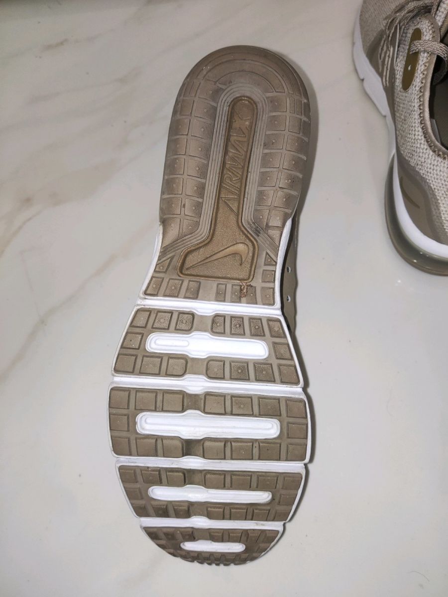 nike air max sequent 3 desert sand