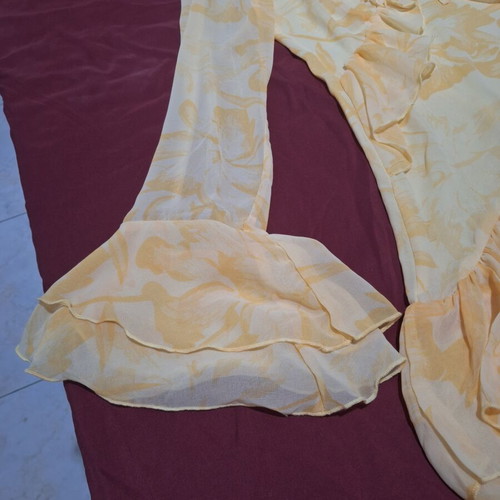Pink Woman yellow dress, size M