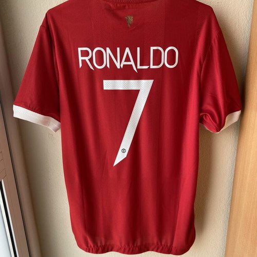 Ronaldo Manchester United Jersey new, size large
