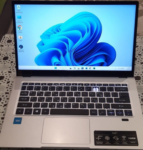 LAPTOP ACER SWIFT1 SF14