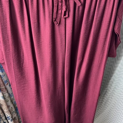 Two women's sets beige and red, like new, airy design