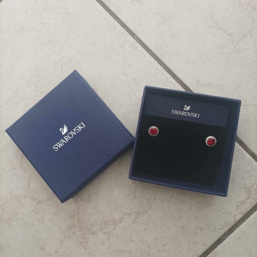 Swarovski earrings red new