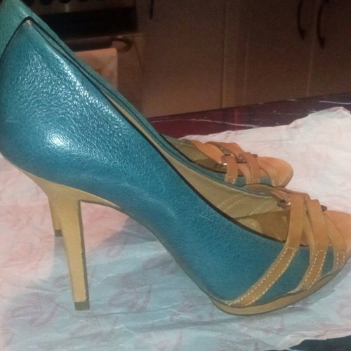 LOLOSSIDIS PEEP TOE HEELS