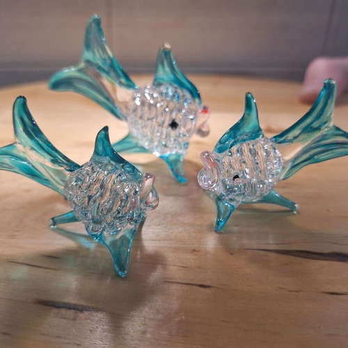 Italian glass fish miniatures like new, set of 3