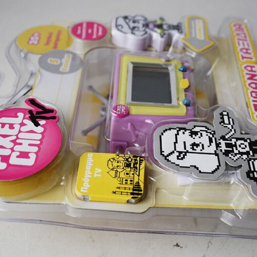 Pixel Chix TV Amazing Travels Virtual Friend Game Mattel new