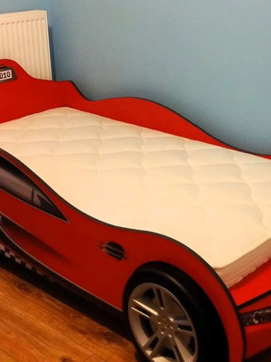 Cilek children's car bed like new, 0.90x1.90 m