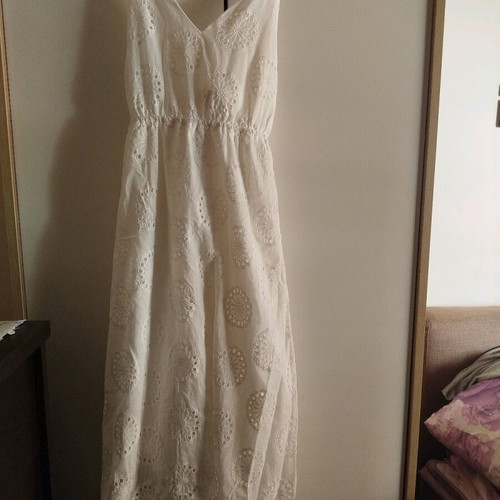 White kipour dress like new, worn once, spotless