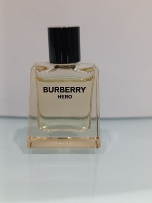Burberry Hero μίνι άρωμα eau de parfum 7.5 ml μεταχειρισμένο