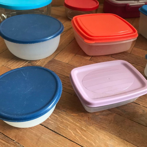 Tupperware used, pack of 11, 2 glass, various retro sizes