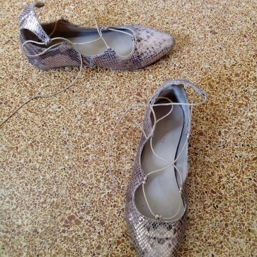Shoe Bizz bronze leather ballerinas size 39