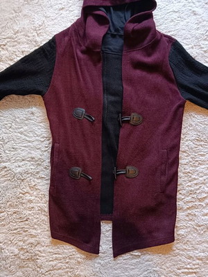 Long cardigan size Large like new with hood and toggle fastenings