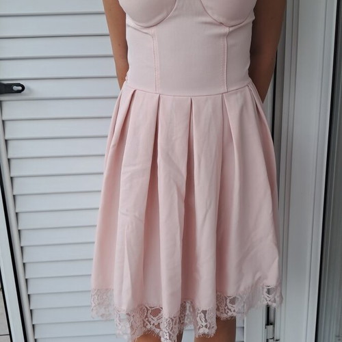 Vintage pink dress with lace