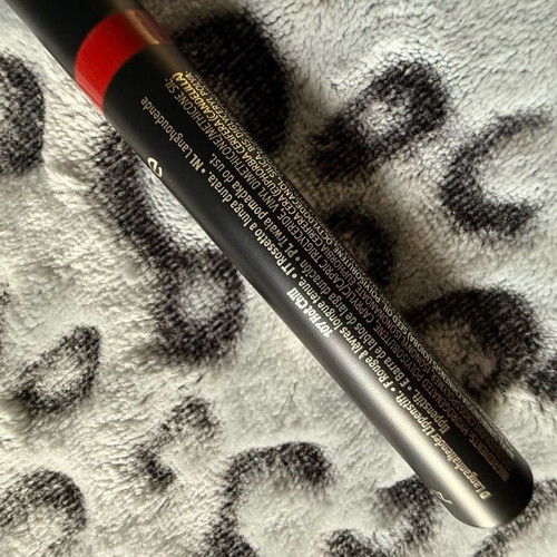 Lipstick and eyeshadow set new