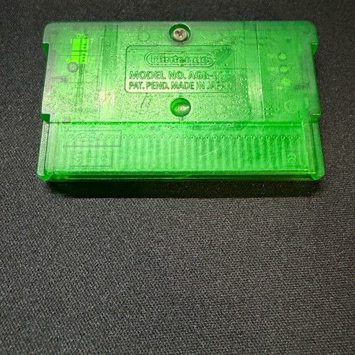 Pokémon Emerald cartridge for Game Boy Advance new