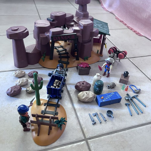 Playmobil 5246 Western Wild West Gold Mine playset
