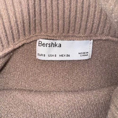 Bershka beige winter turtleneck sweater like new, crop