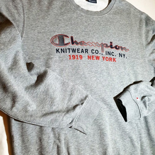 Champion men's sweatshirt light gray size L like new