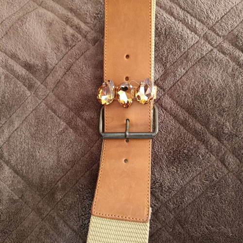 Leather belt used with stones gold color, size 100