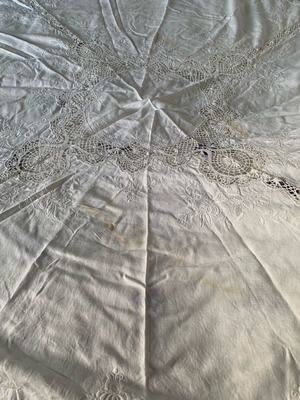 Vintage linen tablecloth 160 cm with lace and embroidery used