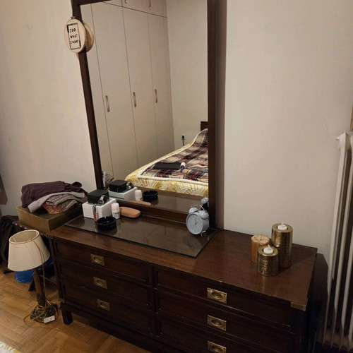 Varagki vanity used with mirror
