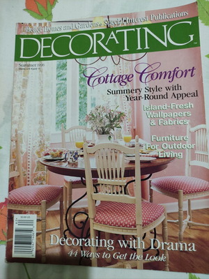 Decorating magazine like new, English language