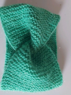 Open knitted handmade hat new