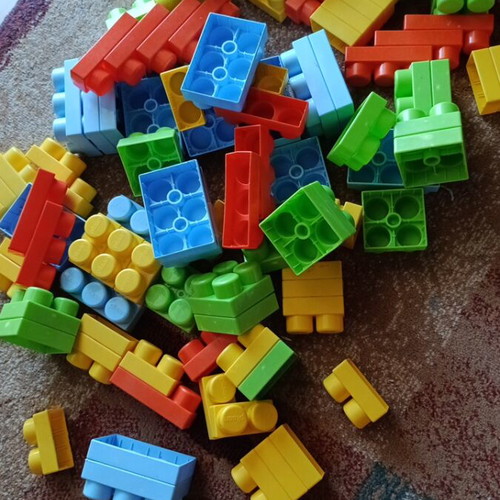 Baby Building Blocks set like new, approx. 110 pieces, various colors
